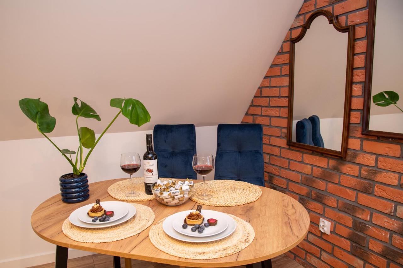 Dluga 66 Attic Apartment *